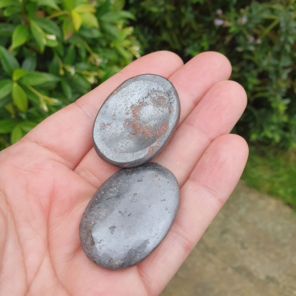 Hematite    Worry Thumb Stone: Grounding and Protection