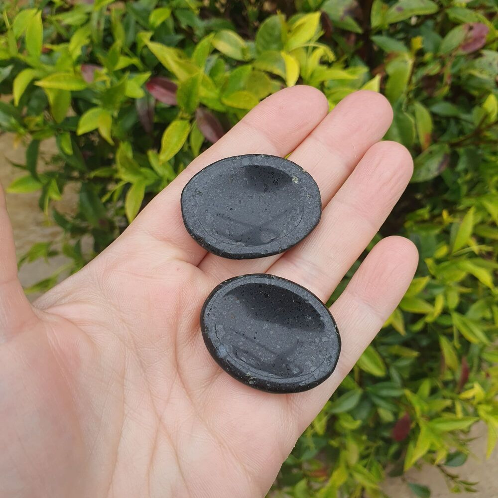 Black Tourmaline Worry Thumb Stone : Soothes stress and anxiety