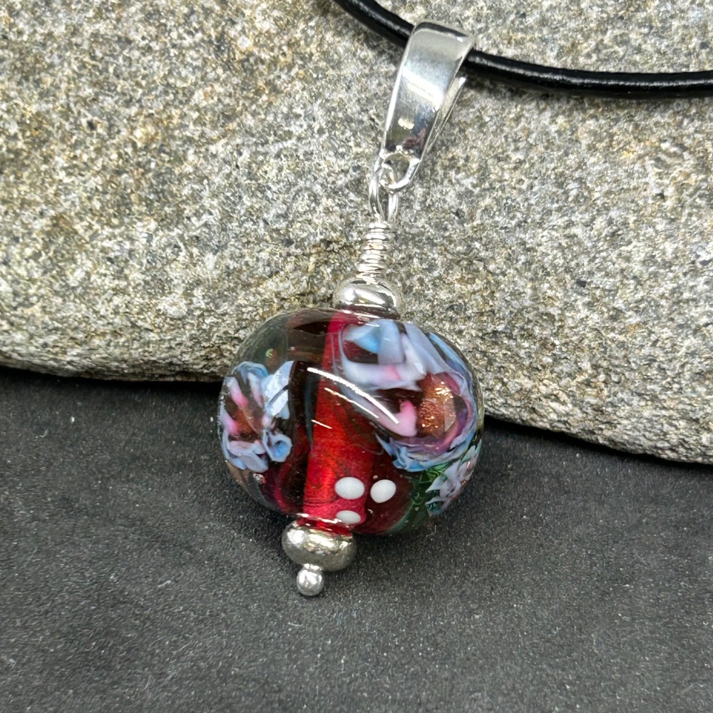 Silver glass floral pendant