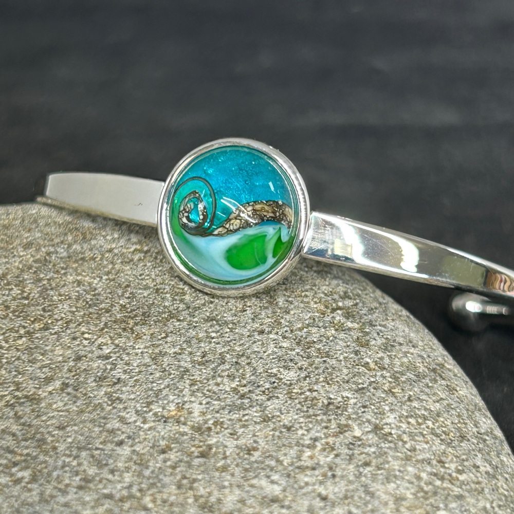 Atlantic bangle