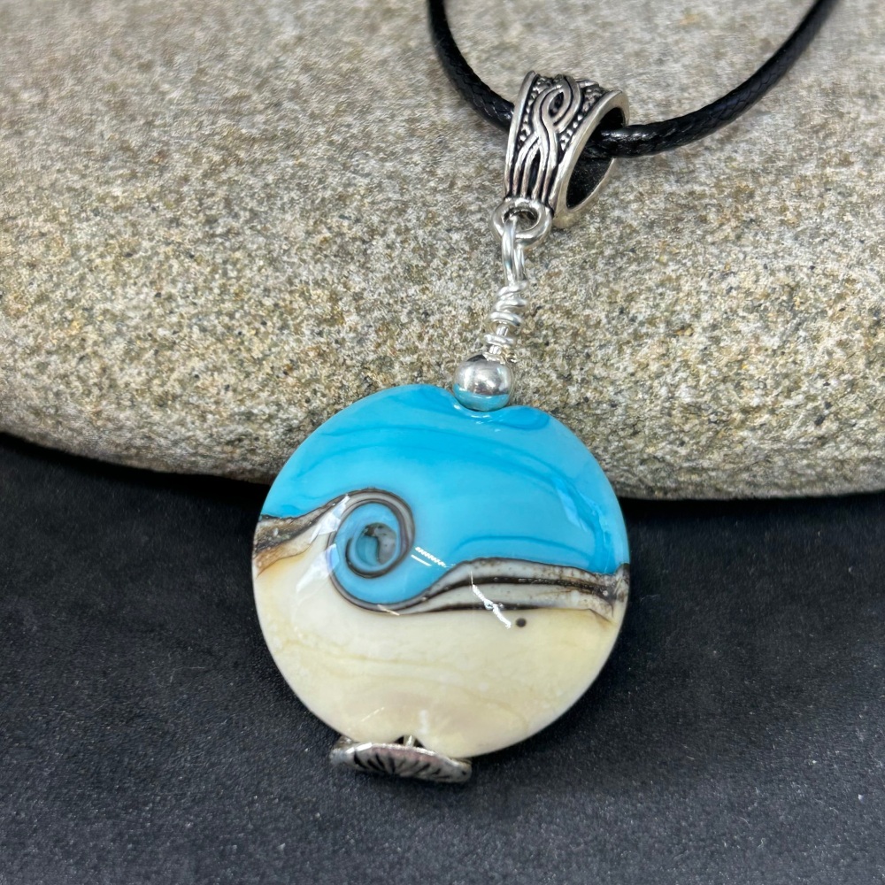 'Freshwater’ lampwork pendant