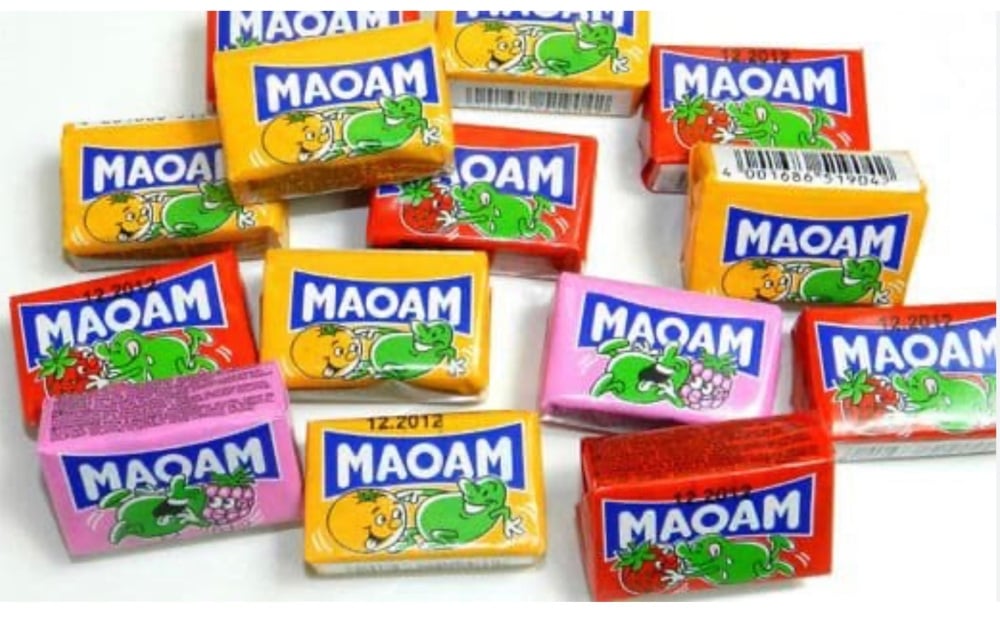 Maoam bloxx fruit chews best before 04/2023 price for 200 includes free pos