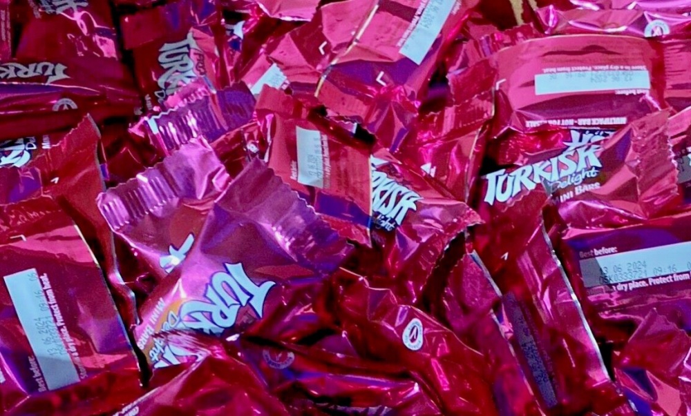 Fry’s Turkish delight chocolate minis best before 25/5/2024 price for 50 mi