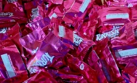 Fry’s Turkish delight chocolate minis best before 25/5/2024 price for 50 minis includes free postage