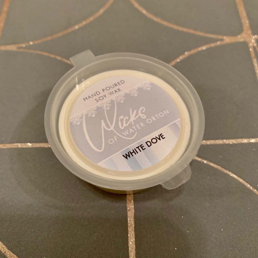 White Dove Natural Soy Wax Melt Pot 20g (NOVEMBER 2021)