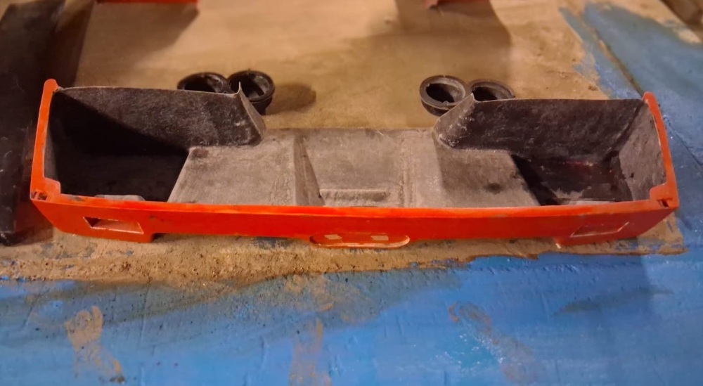 Ferrari F40 Rear Underbody / Underpanel / Bumper - 62731900 - Body Kit Part