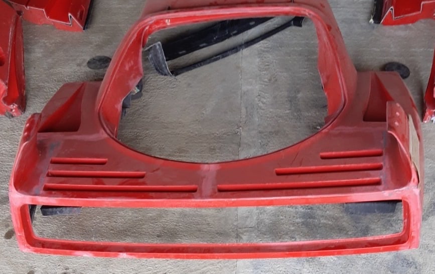 Ferrari F40 Rear End Hood Clip - 62732200 - Body Kit Parts