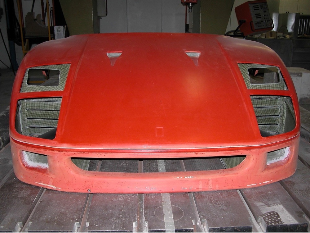 Ferrari F40 Front Hood / Bonnet / End / Clip - 62611000