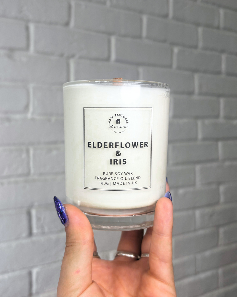 Classic Candle: Elderflower & Iris