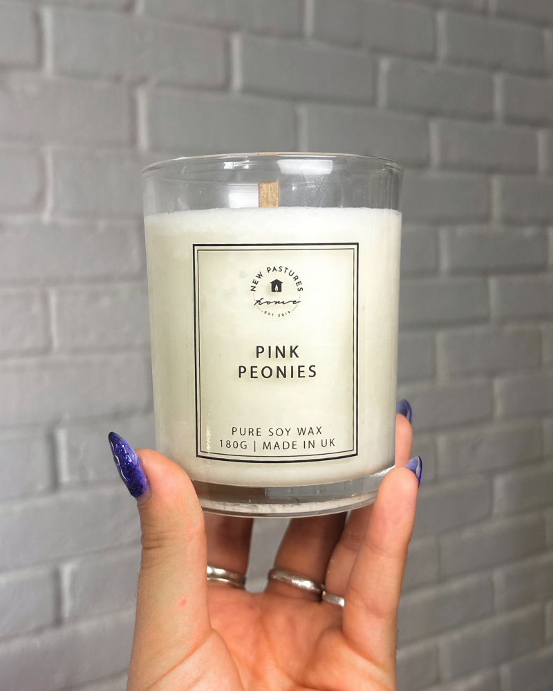 Classic Candle: Pink Peonies