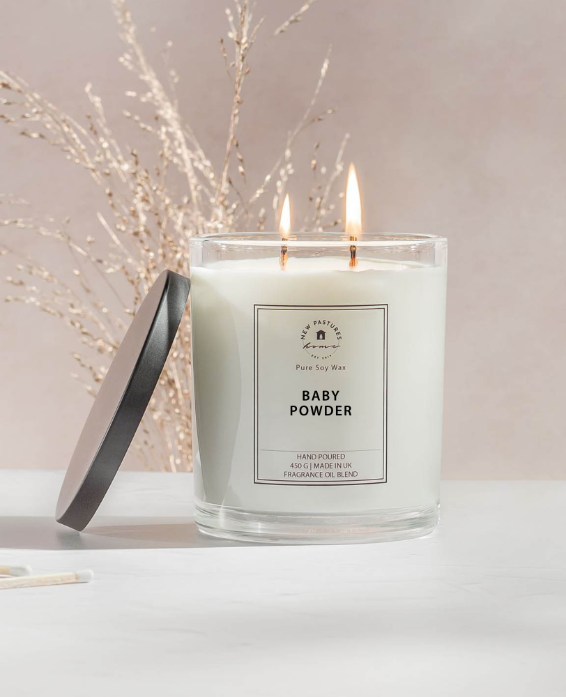 Deluxe Candle: Baby Powder