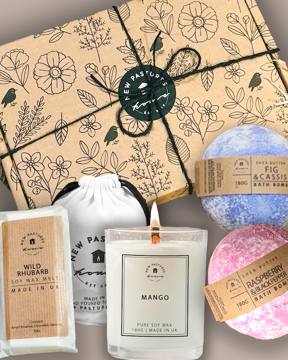 Choose Your Scent Gift Set: Bath Bombs, Candle & Wax Melt