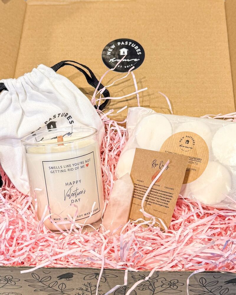 Valentine's Gift Box (Classic Candle, Tealights & Rose Quartz Crystal Tower)