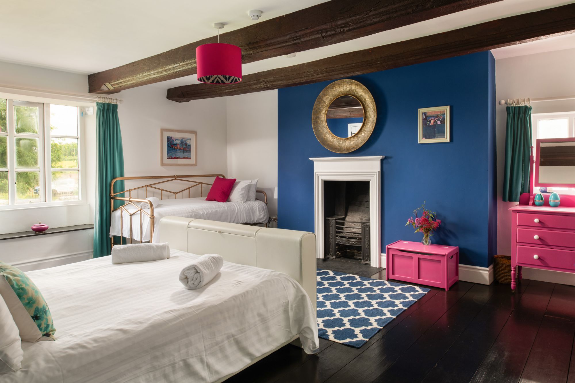 Farmhouse-Tangier-Blue-Room-Self-Managed-Retreats-177