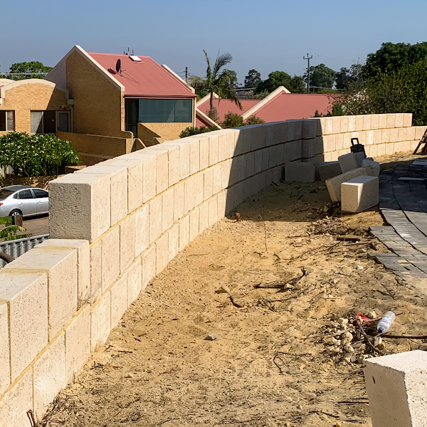 Limestone Feature Walls and Structures Perth, Mandurah and Bunbury