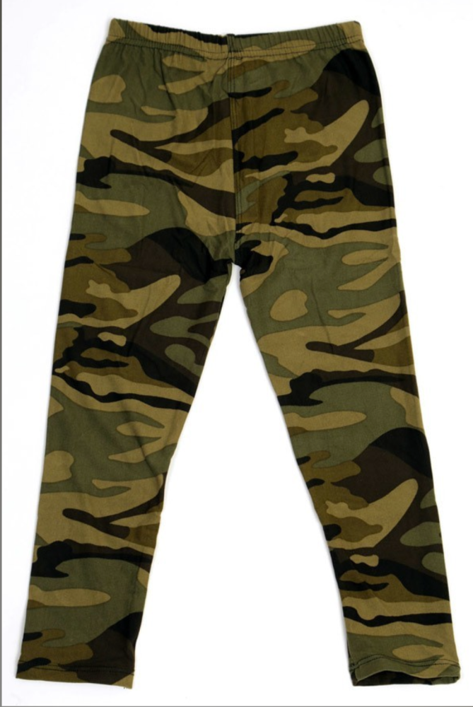 Camouflage ( Green or Grey)