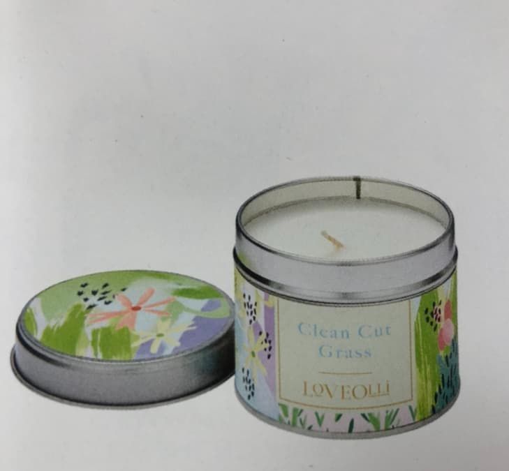 Loveolli Clean Cut Grass Tin Candle