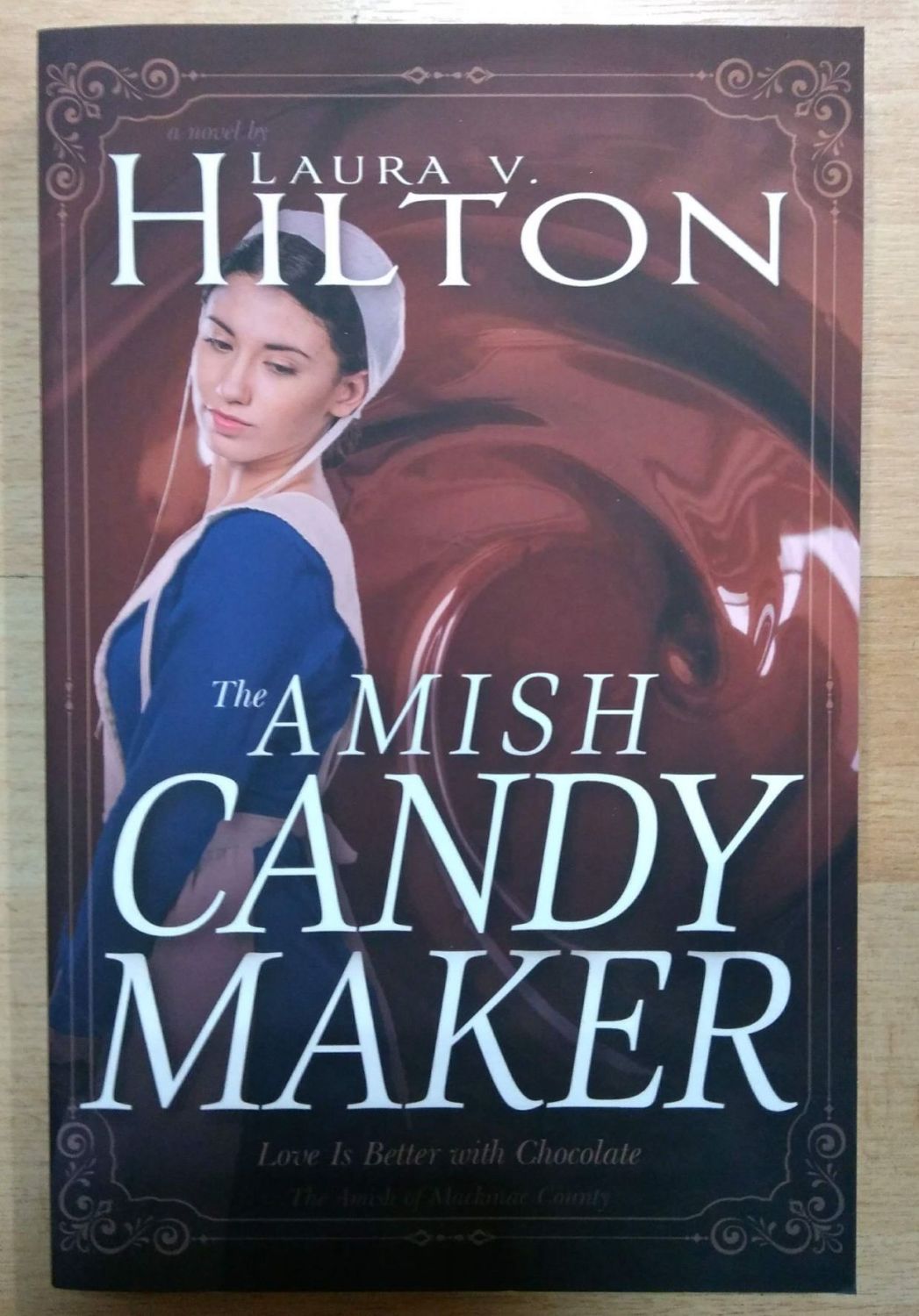The Amish Candlemaker Book- Laura V. Hilton