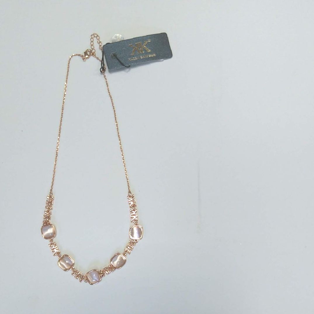 Rose Gold and Faux Pink Pearl Inset Necklace