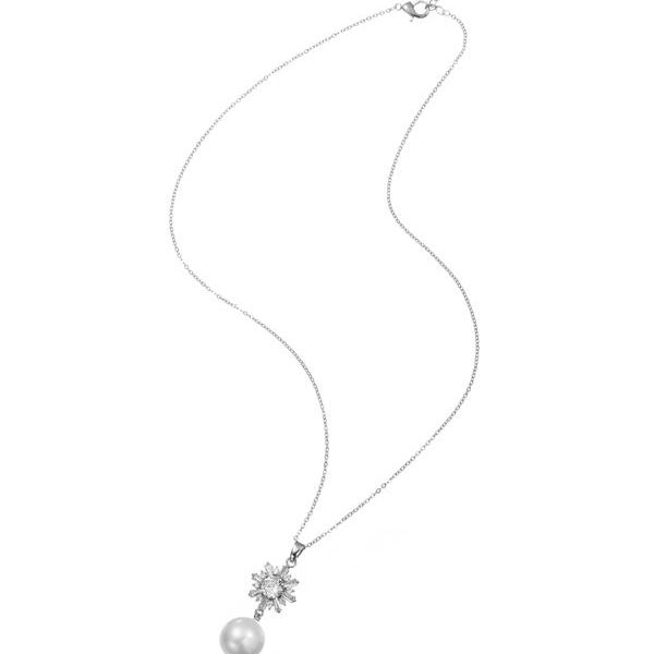 Silver Necklace with faux pearl and star pendant