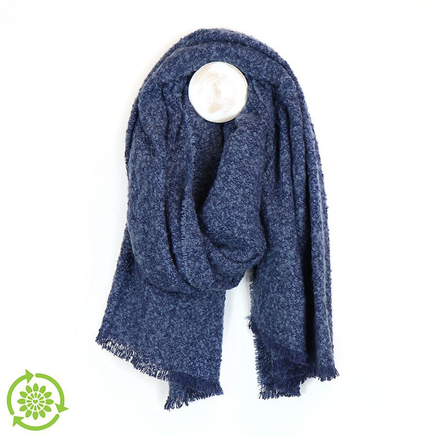 Recycled yarn boucle scarf in navy blue