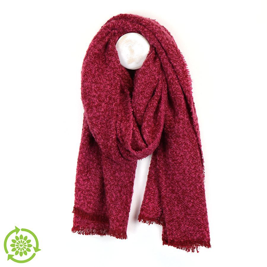 Recycled yarn boucle scarf in sangria red