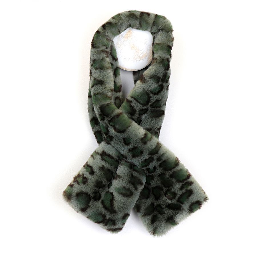 Green leopard print faux fur pull-through scarf