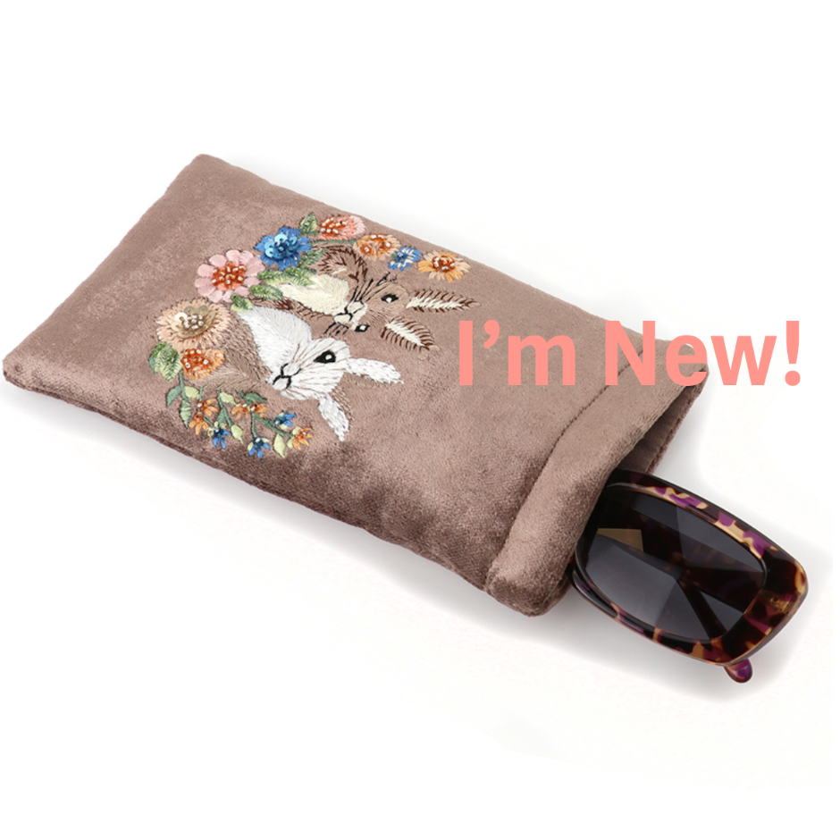 Glasses' Cases, Jewellery Boxes, Mirrors&Keychains