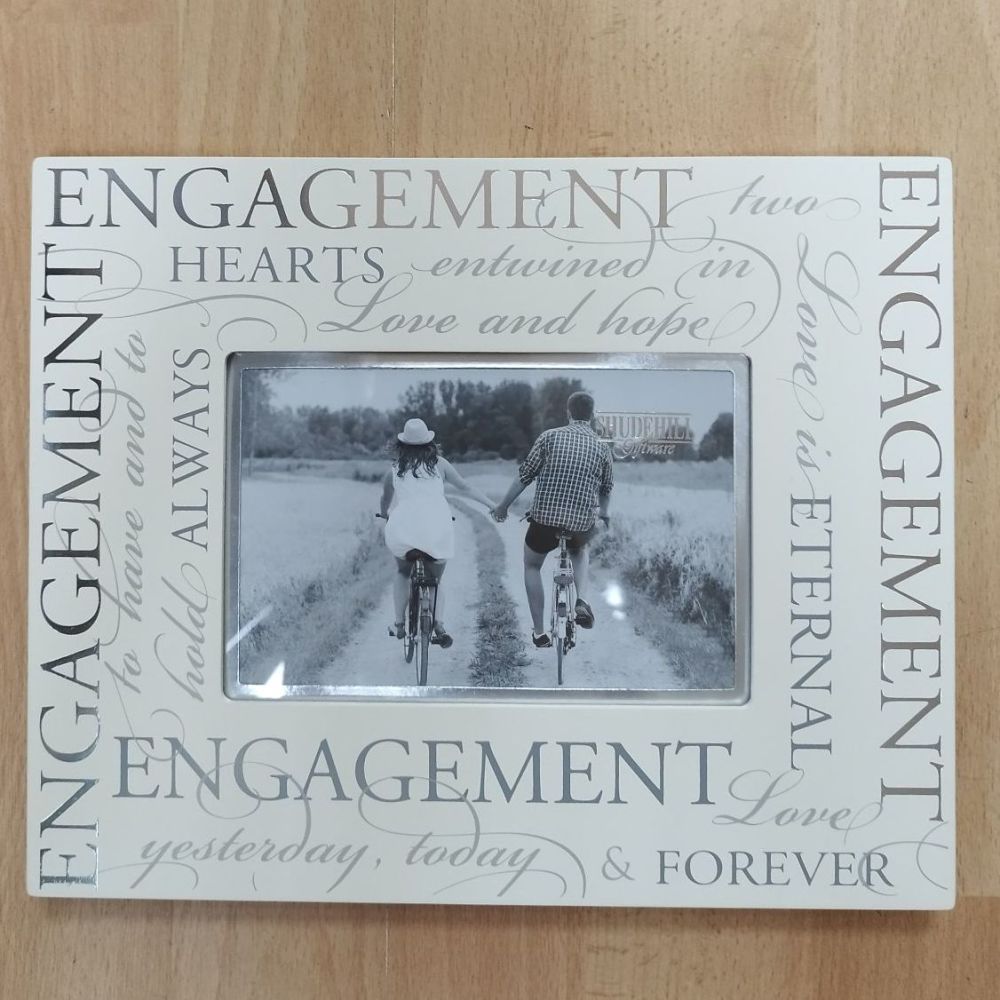 Engagement Photo Frame- 6" x 4"
