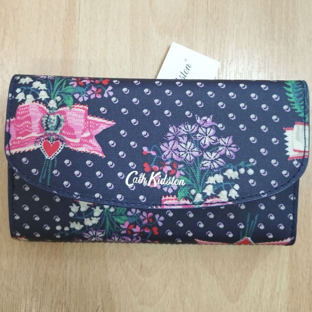 Lilies Posey Foldover Wallet