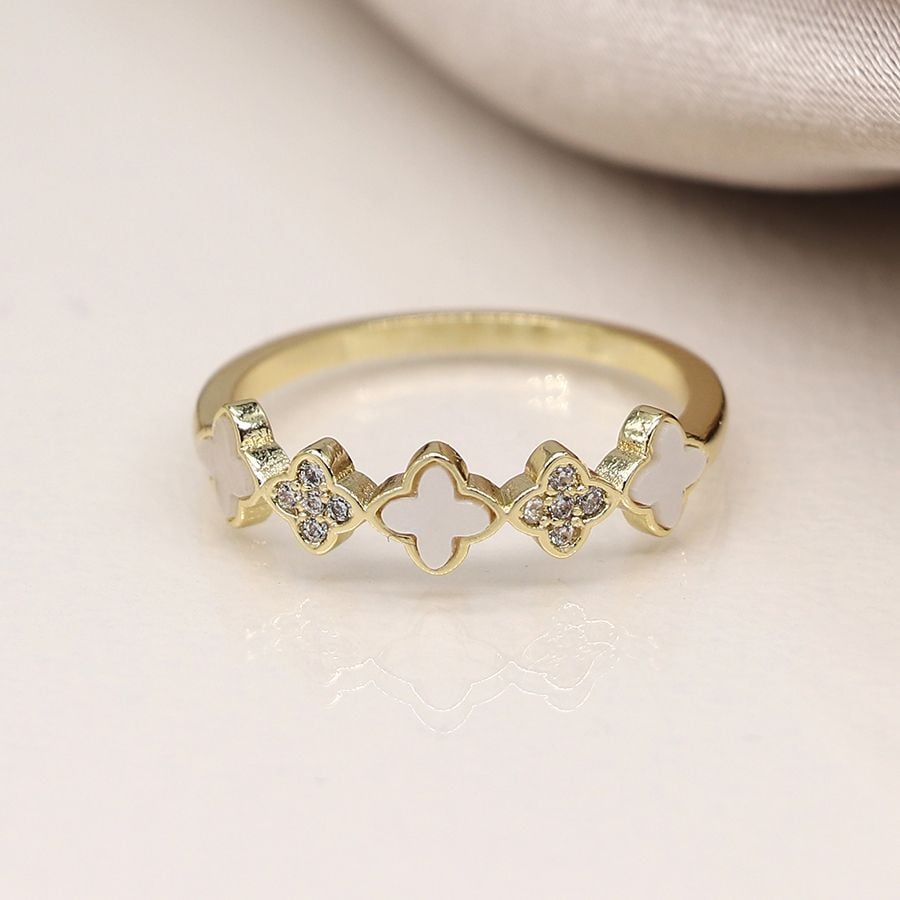 Gold plated crystal quatrefoil ring s/m