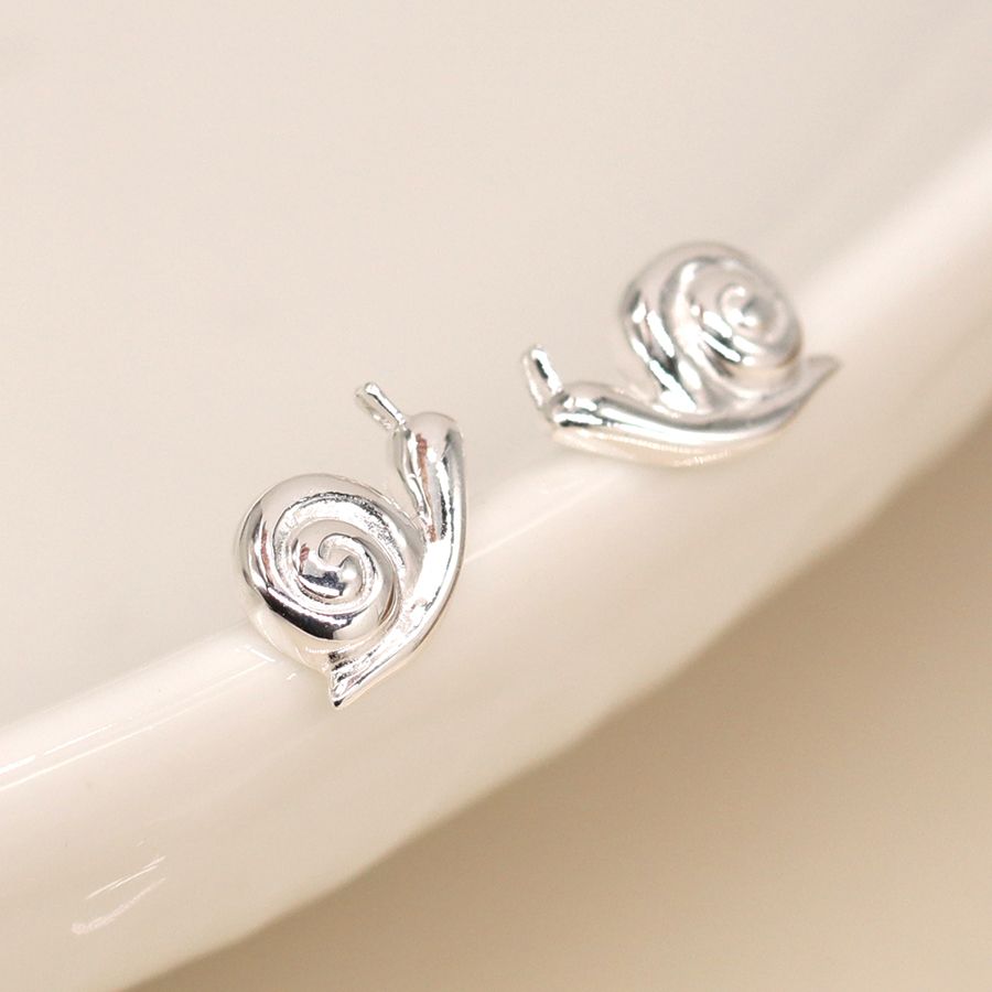 Sterling silver little snail earrings