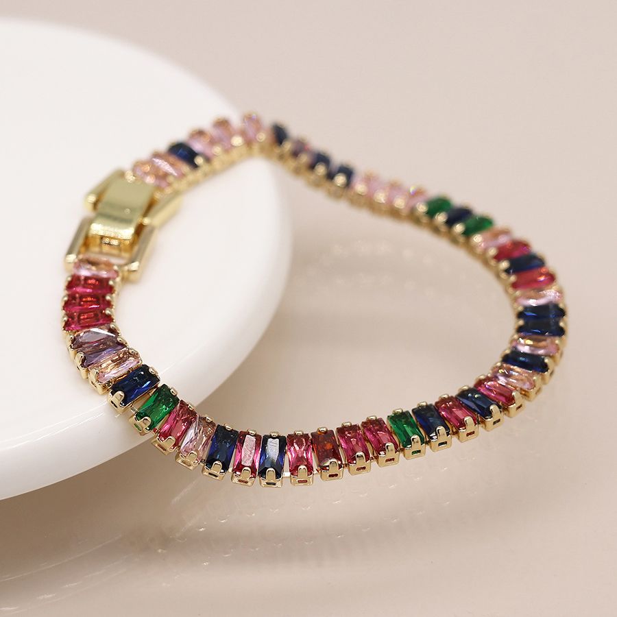 Golden link chain bracelet with multicoloured crystals