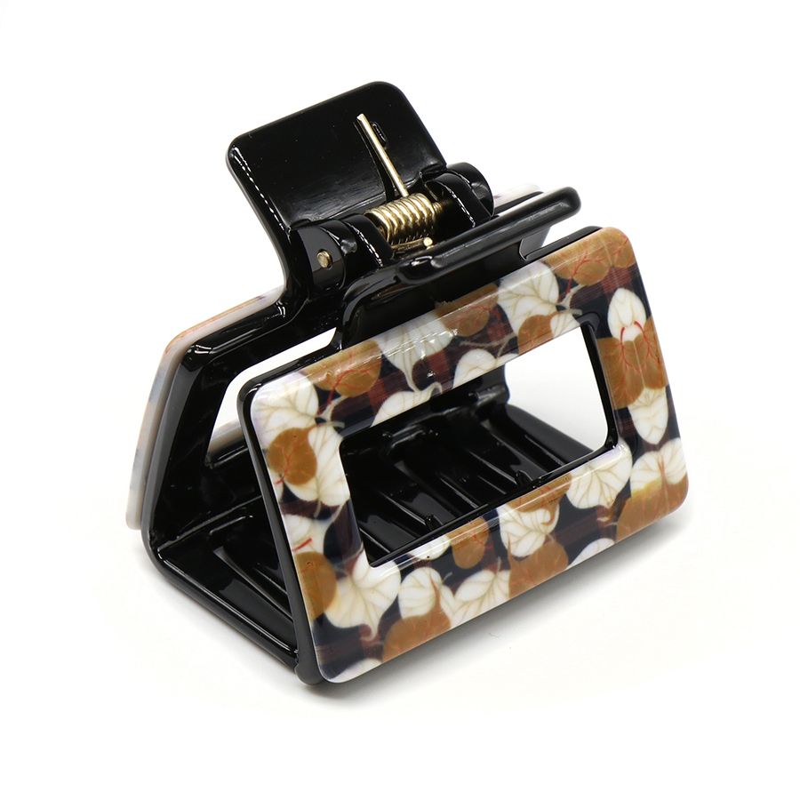 Retro leaf print medium claw clip