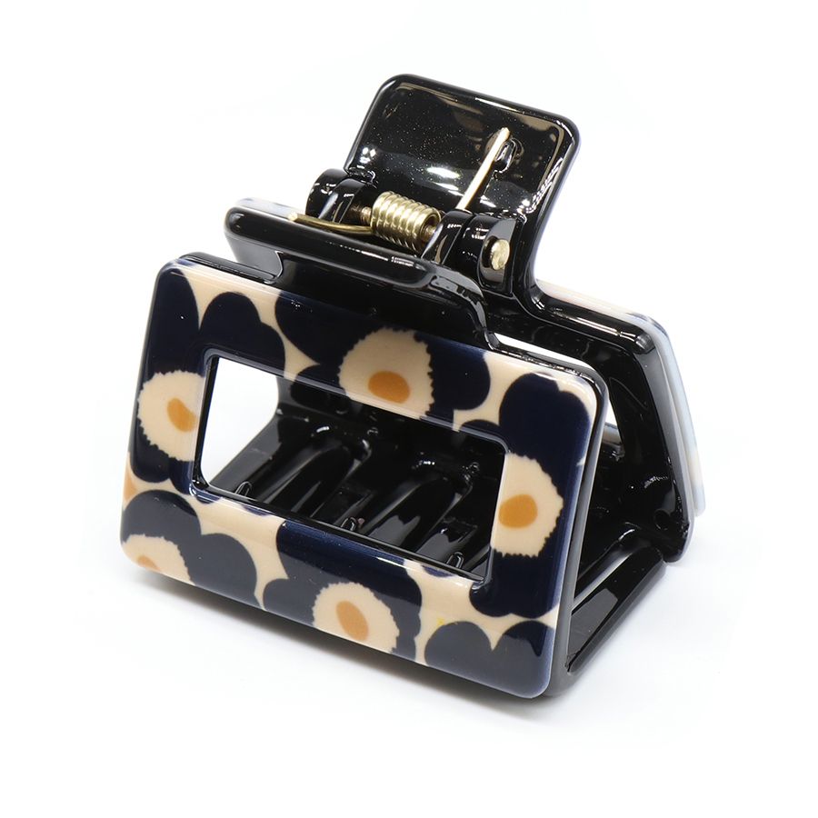 Retro Black Floral medium claw clip