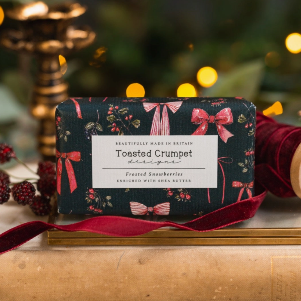 Frosted Snowberries Soap (Bows & Berries)