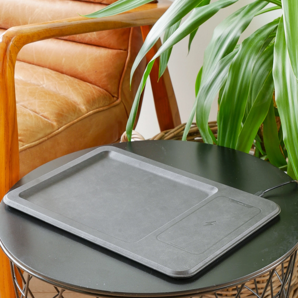 Pu Leather Wireless Charging Vanity Tray- Black