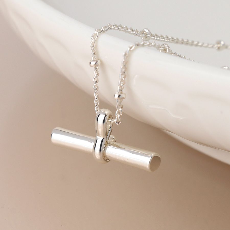 Silver plated t-bar necklace