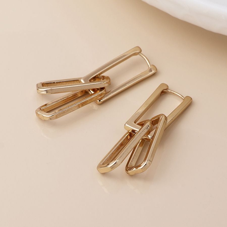 Golden paperclip link earrings