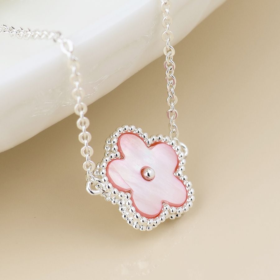 Silver plated pink pearl flower necklace