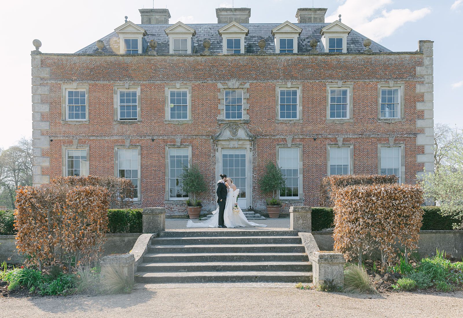 relaxed wedding photography Lichfield