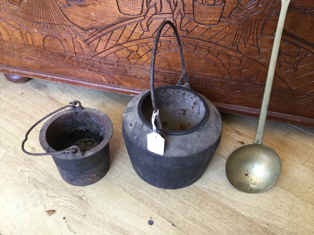Vintage smelting pot