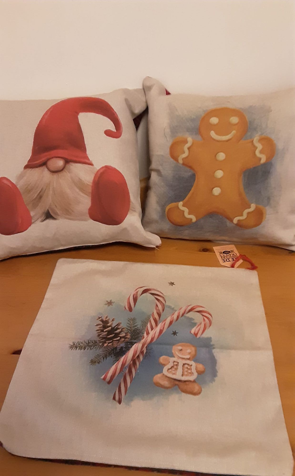 christmas custion covers.jpg