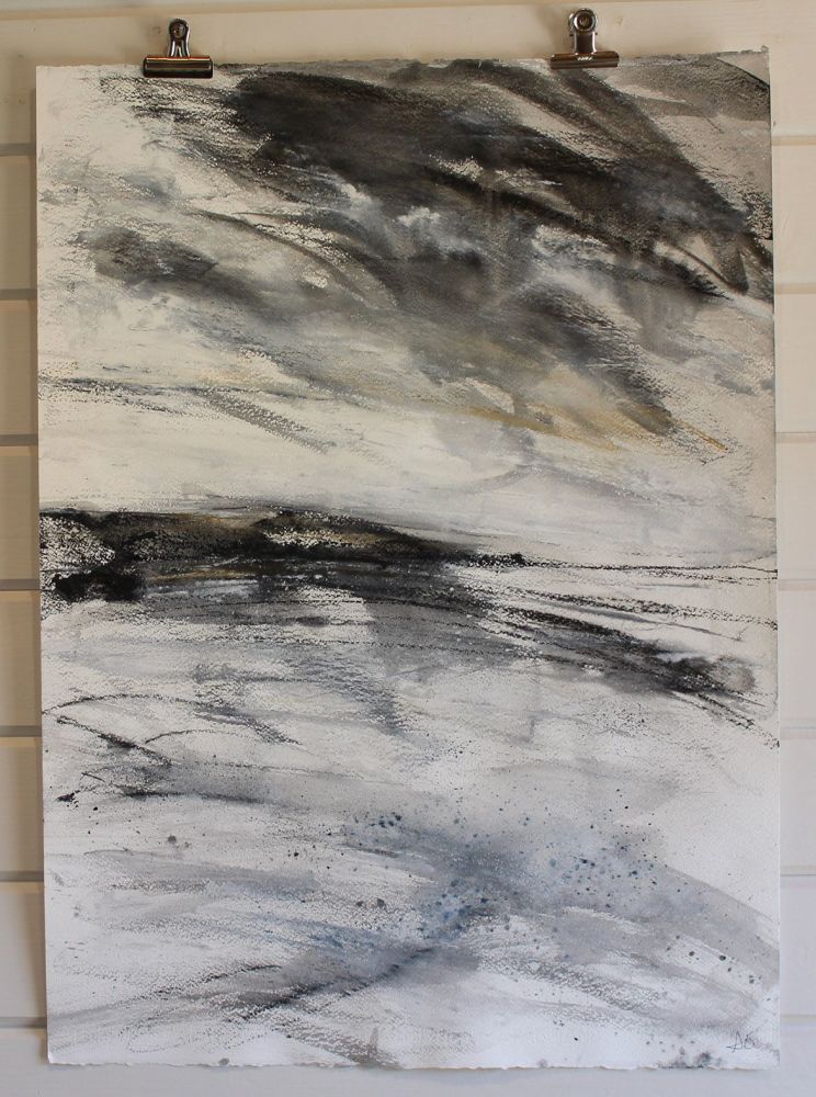 Distant Sennen