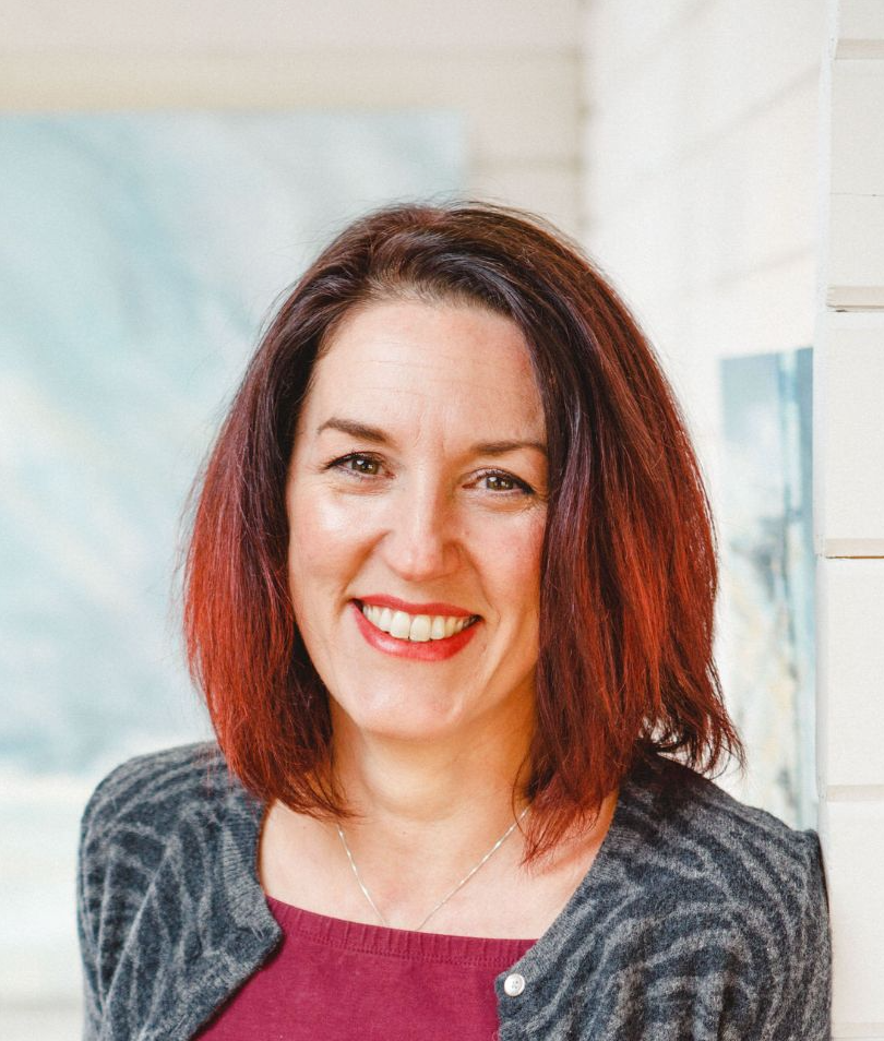 Headshot of Alison Orchard smiling