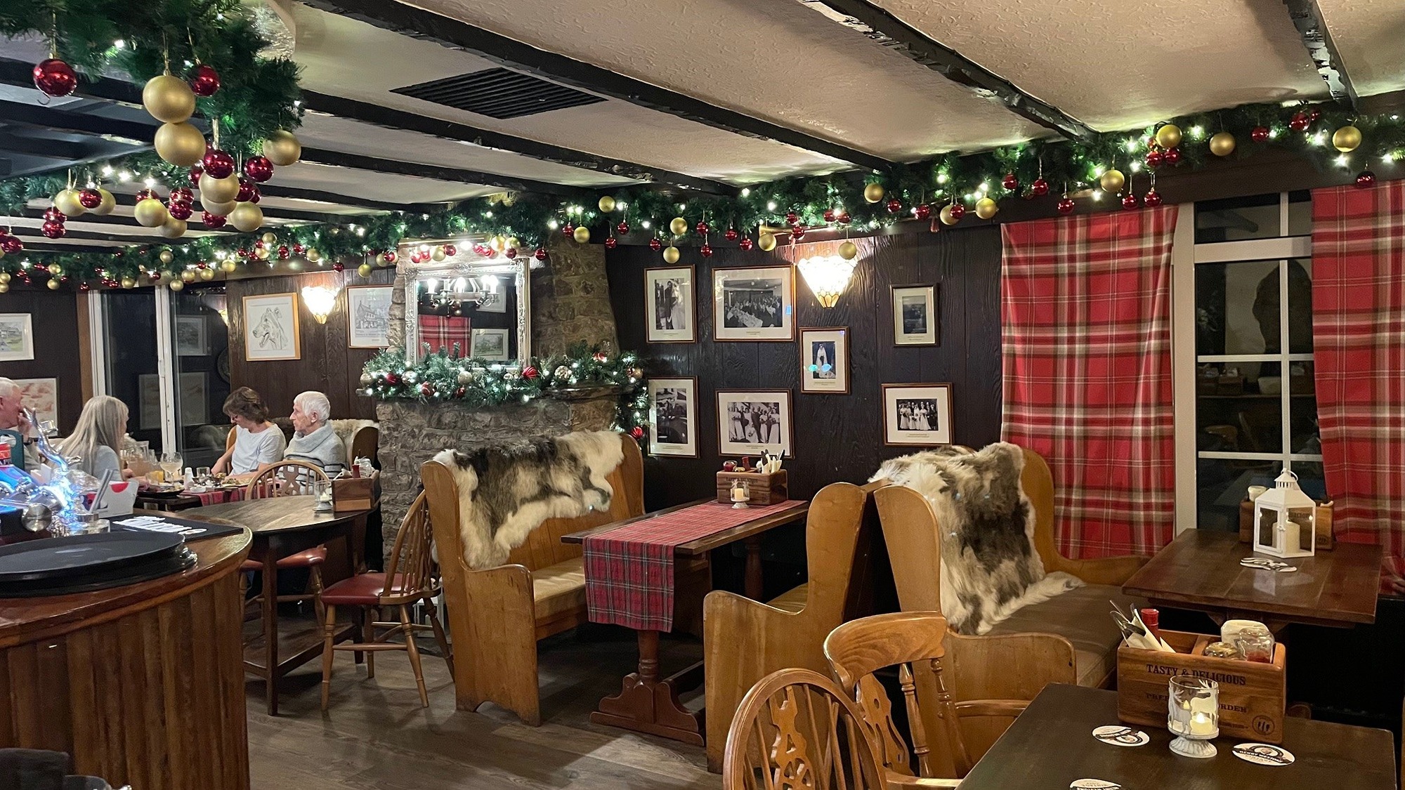 dinning room back.jpg