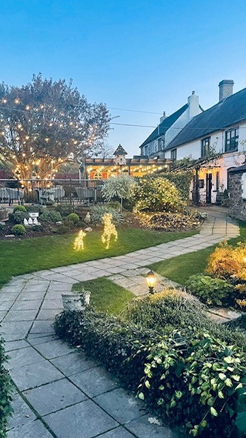 The Greyhound In at Christmas.jpg