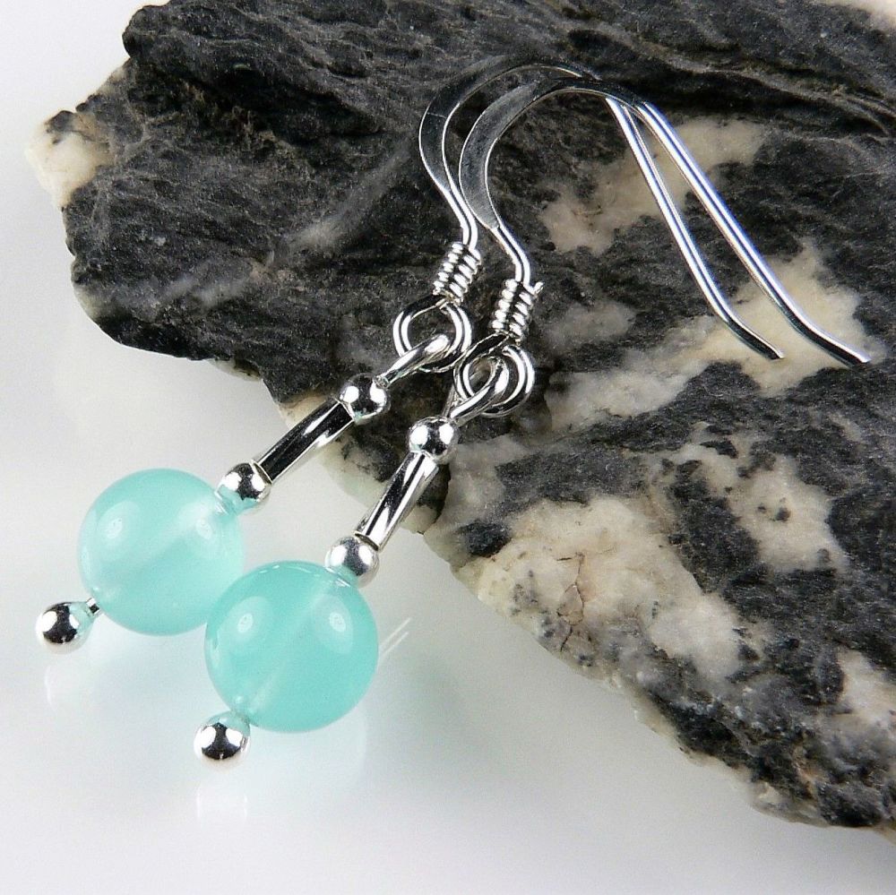 Sterling silver & 6mm (+/-) sea glass drop earrings, in a gift box (twisted tube)