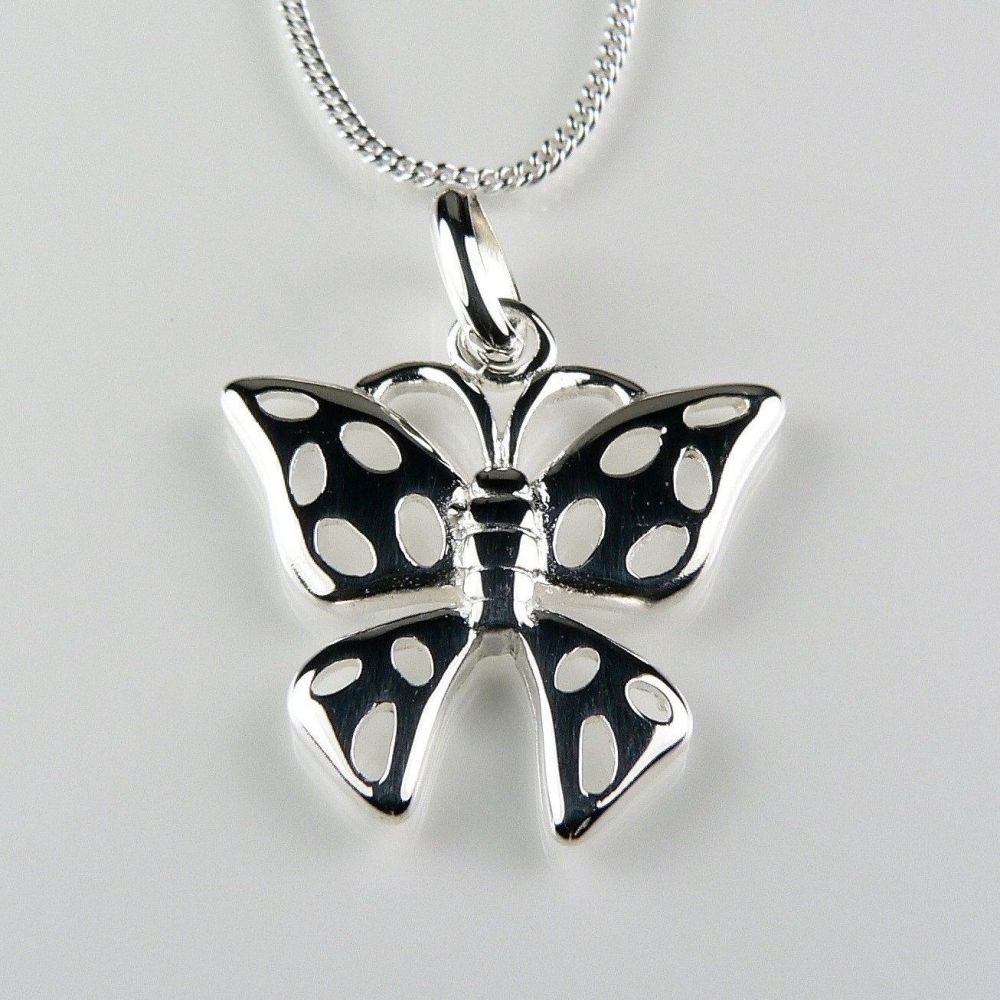 Sterling silver 18mm butterfly pendant, with/out 16" or 18" fine curb chain, in a gift box