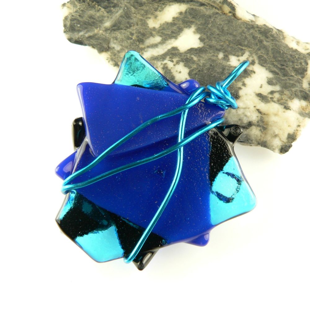 4.7cm blue textured & wire wrapped Dichroic glass pendant, with leather cord & gift box (#30500)